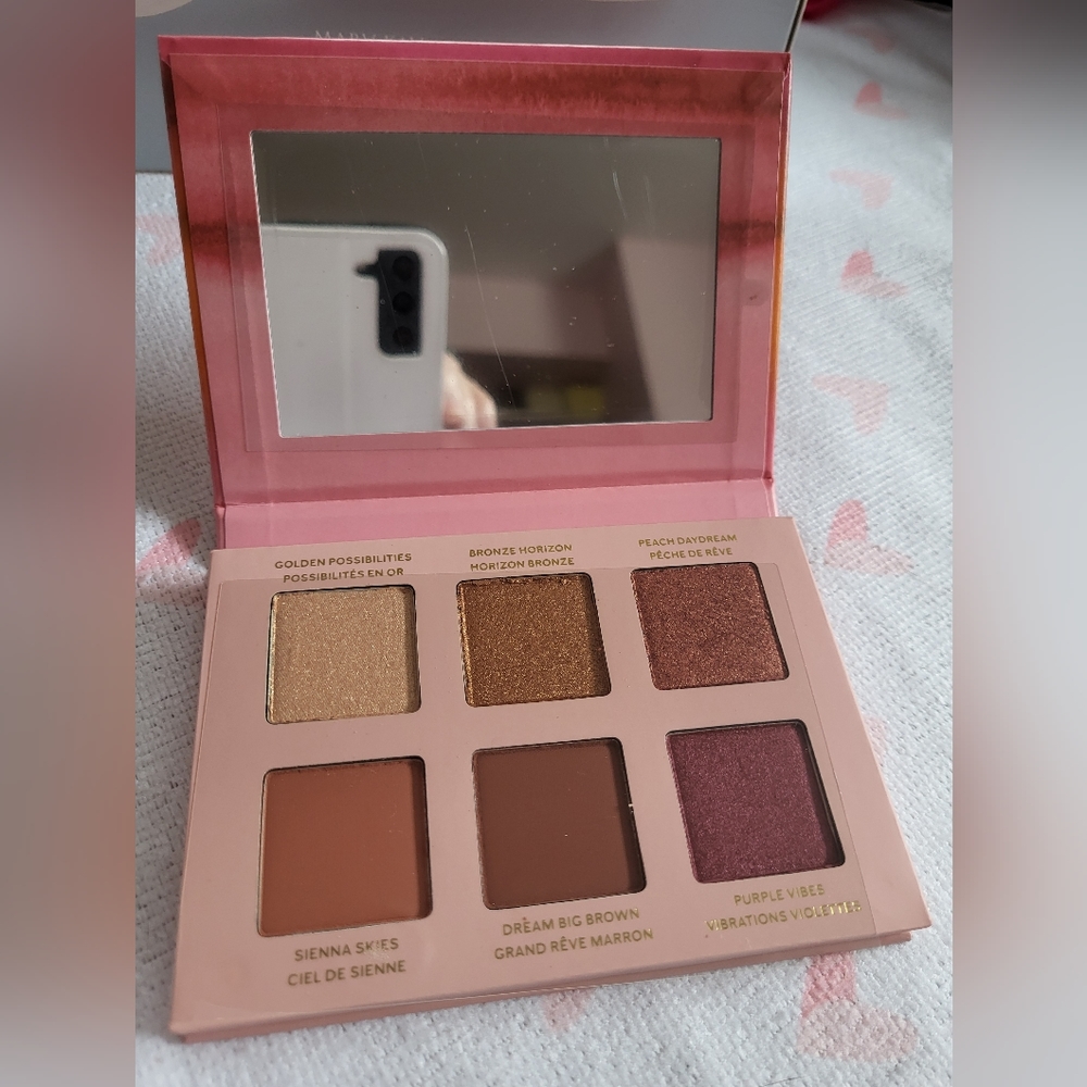 Mary Kay Warm Hues Eye Shadow Palette
